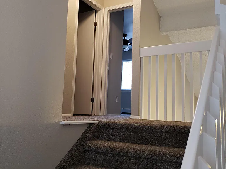 2504 1/2 Rose Dr #B — Photo 13