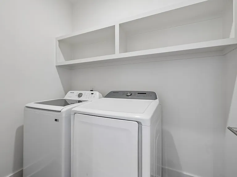110 Oceola Ave #10 — Photo 19