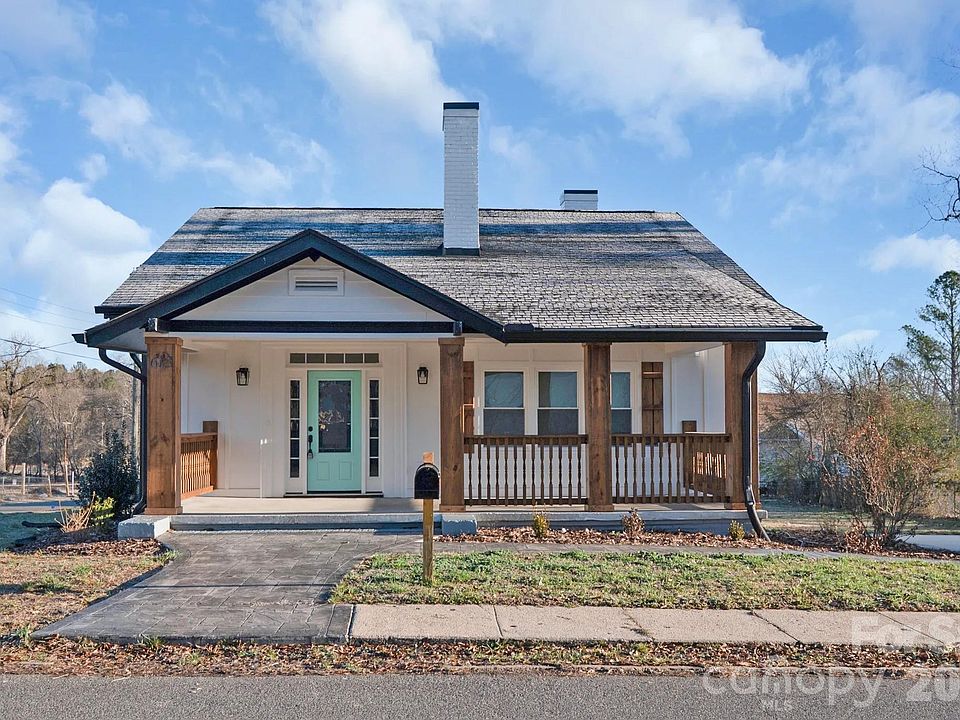 1st image of 612 W Elliott St