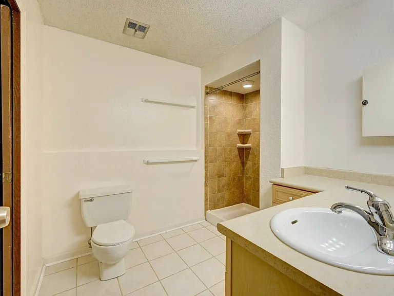 6528 W Mississippi Way — Photo 12
