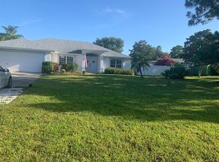 1829 Willow Oak Dr, Edgewater, FL 32132