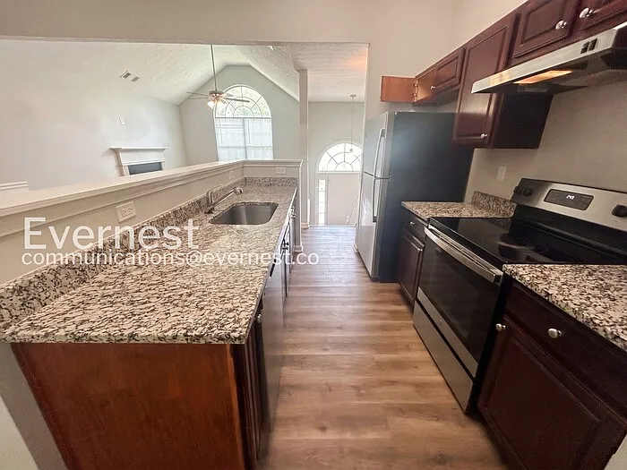 435 Skif Pond Ct — Photo 4