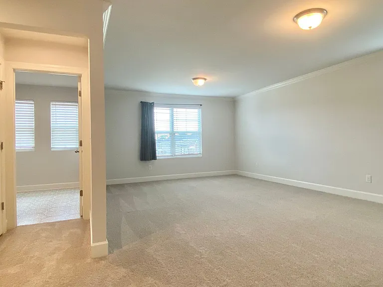 502 Doxford Dr — Photo 27