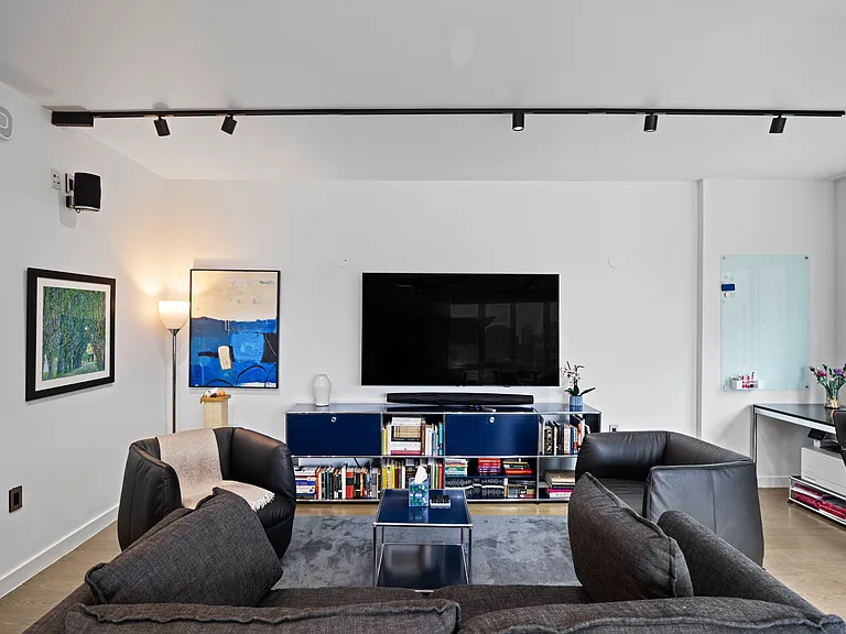 265 E Houston St #7 — Photo 14