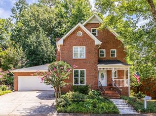 1537 Pangborn Station Dr, Decatur, GA 30033