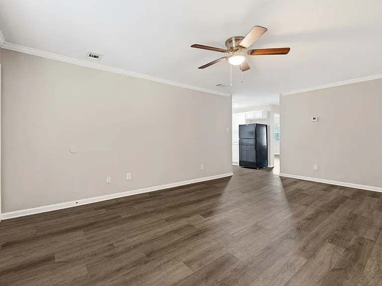 Residences at Overlook — Photo 24