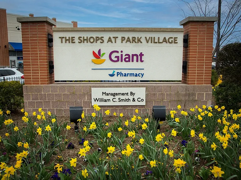 Garden Village — Photo 21