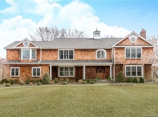 225 Flintlock Rd, Southport, CT 06890