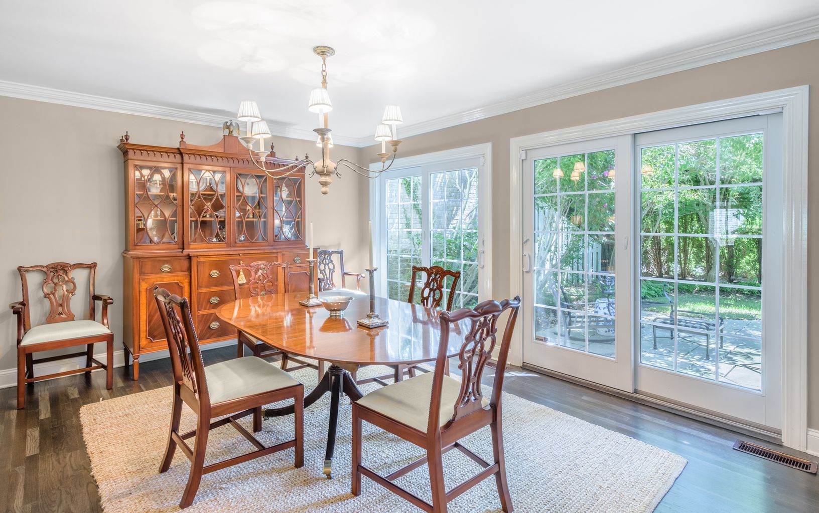FORMAL DINING OPENING TO PRIVATE PATIO