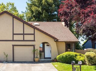 993 Hacienda Cir, Rohnert Park, CA 94928