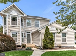 6688 Hunter Rd, Elkridge, MD 21075