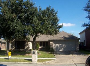 4914 Glenpark Dr, La Porte, TX 77571