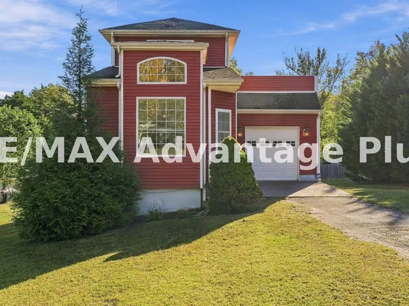 104 Germantown Rd, Farmville, VA 23901