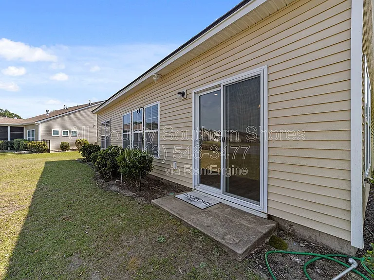 877 Devon Estate Ave — Photo 31