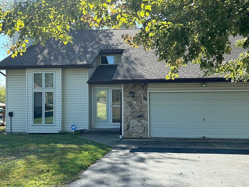 1st image of 322 Waynoka Dr
