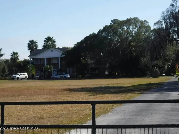 1711 17th St W, Palmetto, FL 34221