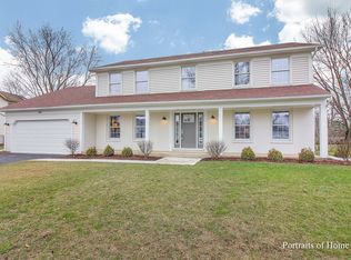 631 Fredericksburg Ct, Naperville, IL
