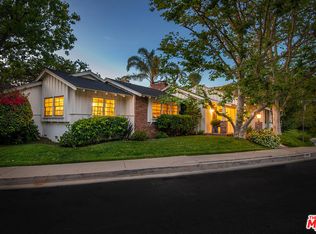 3512 Stonewood Dr, Sherman Oaks, CA 91403
