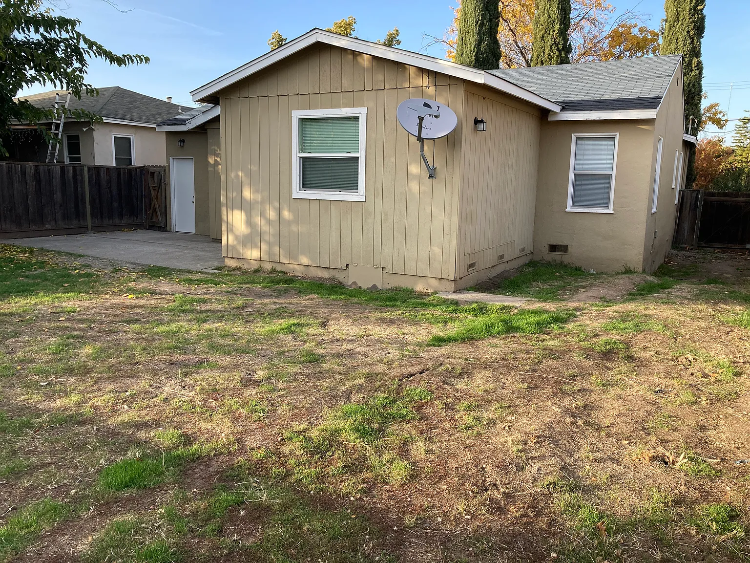 4 bed, 1087 sqft, $3,000 — Photo 3