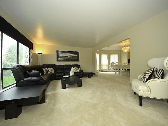 2nd image of 24 Anne Dr