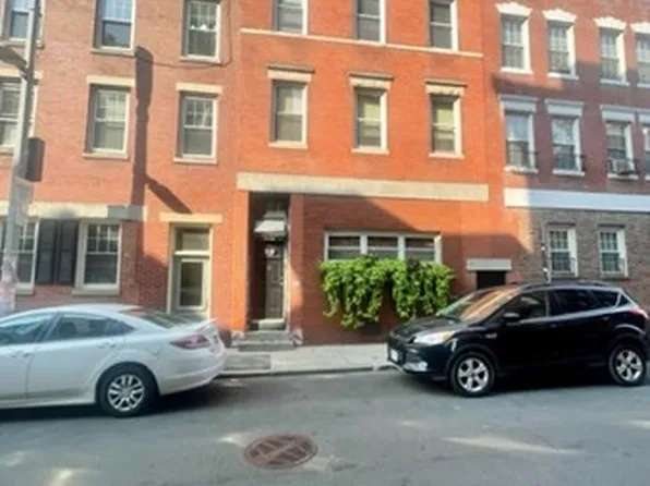 13 Cooper St, Boston, MA 02113