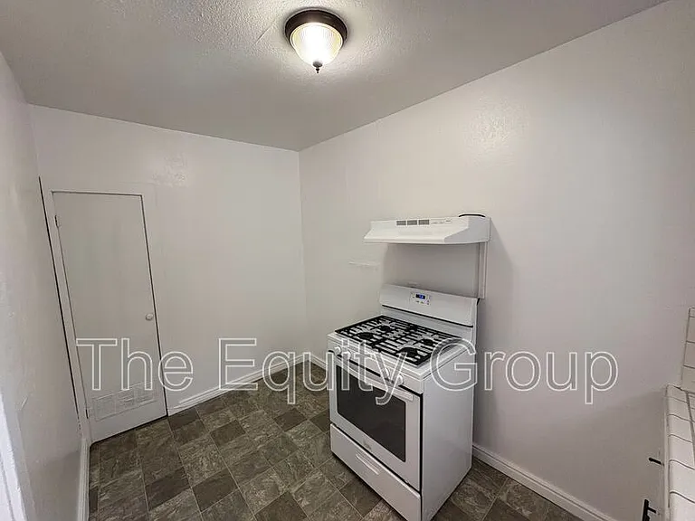 337 N H St #2 — Photo 3