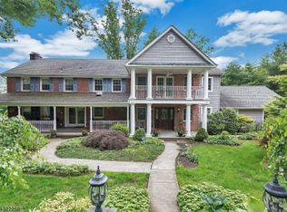 14 Orchard Dr, Pine Brook, NJ 07058