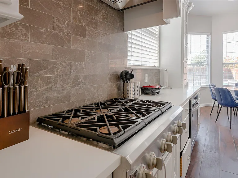 2620 Bordeaux Dr — Photo 12