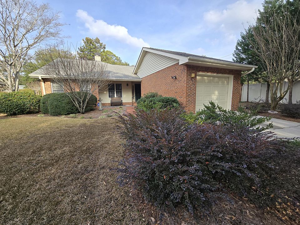 1st image of 108 Willow Leaf Pl