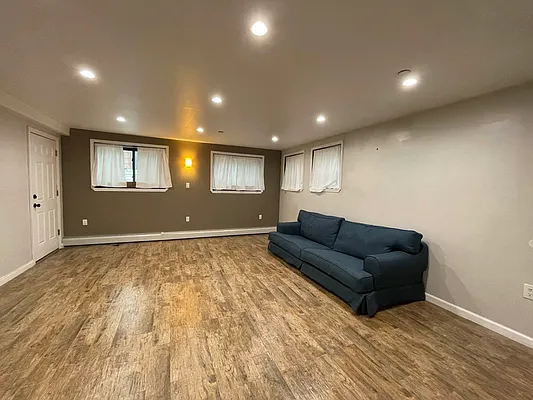 Rented by Highline Residential | media 17