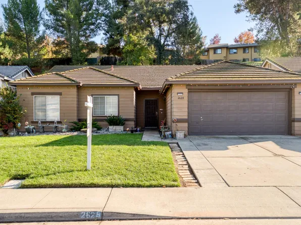 2628 Briarcliff Dr, Riverbank, CA 95367