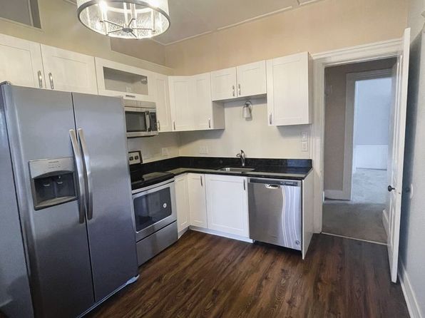 401 S Division St #C