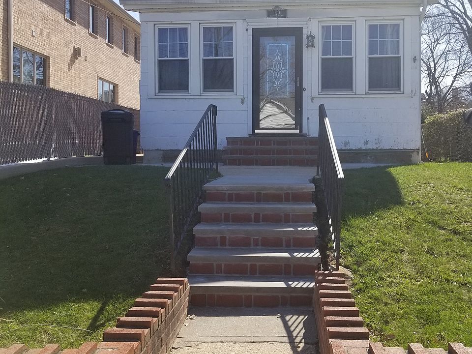 1st image of 120 Bedford Ave