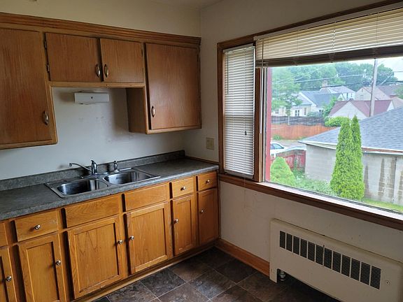 5th image of 4510 W Capitol Dr #4
