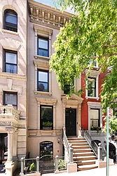 138 East 92nd Street in Carnegie Hill