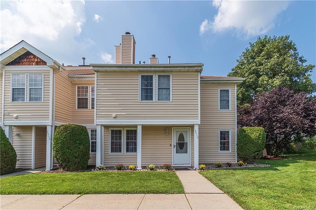 2410 Whispering Hills, Chester, NY 10918 Zillow