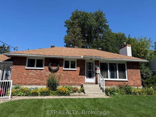 483 Pleasant Park Rd, Ottawa, ON K1H 5M9
