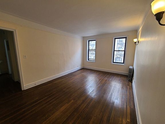 4th image of 30-75 34th St #203