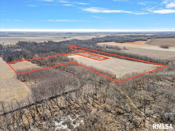 13505 W Long Point Rd, Niantic, IL 62551