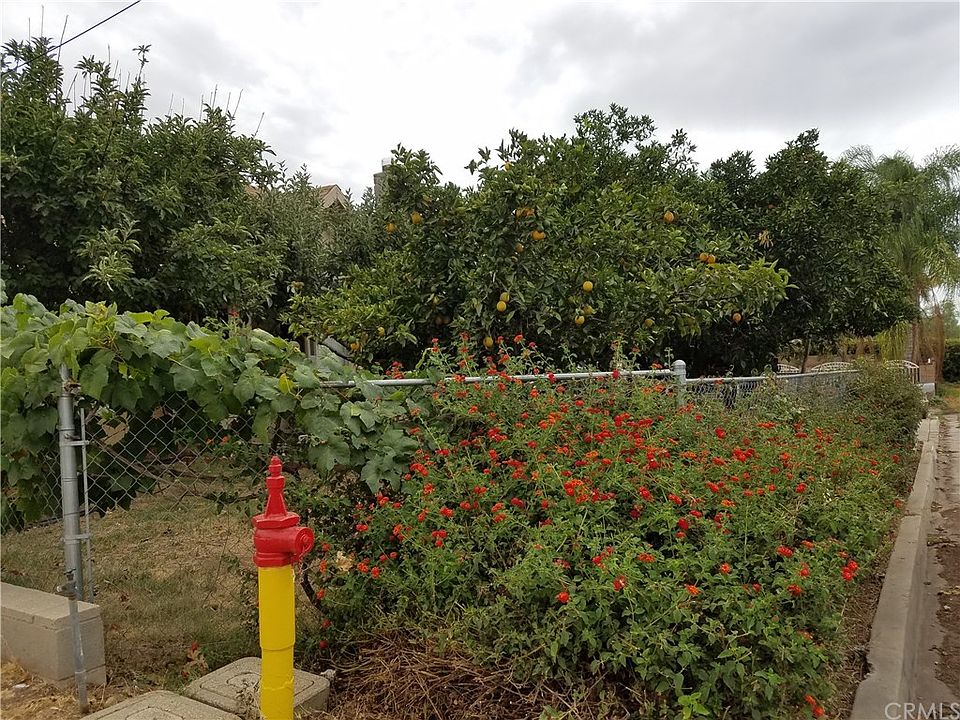 1st image of 34823 Avenue B