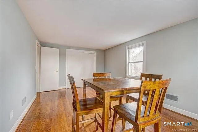 104 Clinton St — Photo 22
