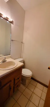 223 Sterling Ct — Photo 12
