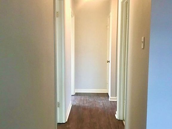 4th image of 15343 Monica Ave