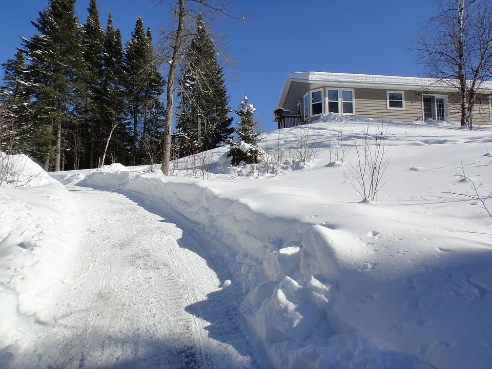 2nd image of 1390 Highway 5