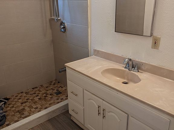 5th image of 4155 Epanow Ave