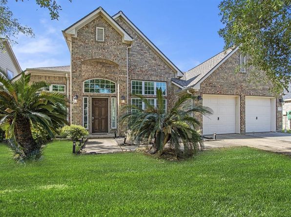 5741 Emerald Brook Ln