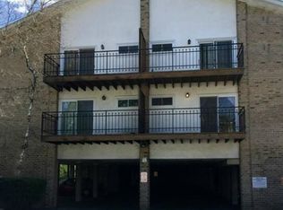 41 Rock Spring Rd APT 4, Stamford, CT 06906