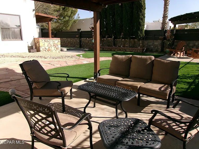 5833 Angel St — Photo 36