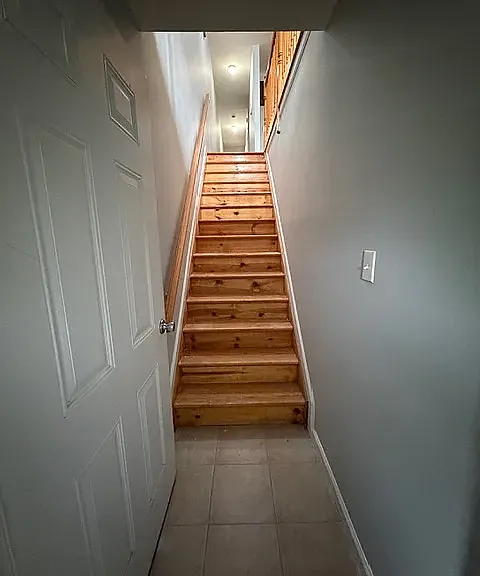 65 Wainwright Ave #2 — Photo 8