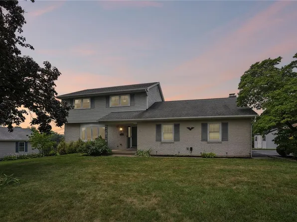 3659 Ironstone Rd, Bethlehem, PA 18020